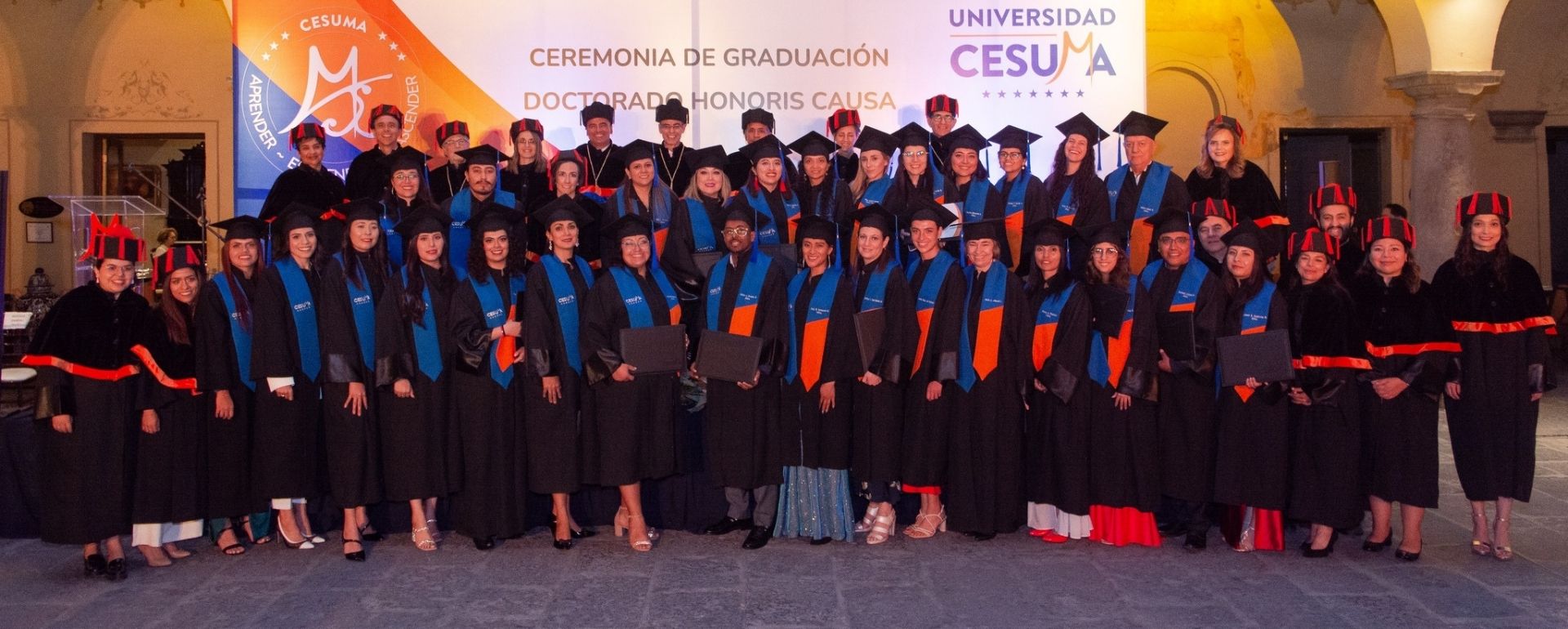 Graduación - Universidad CESUMA