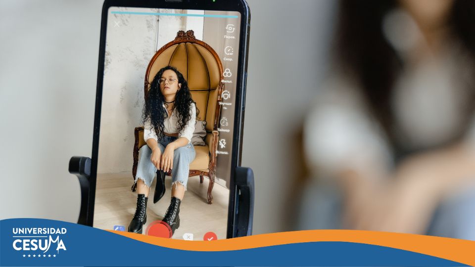 Del pizarrón a TikTok: cómo conectar con la generación Z