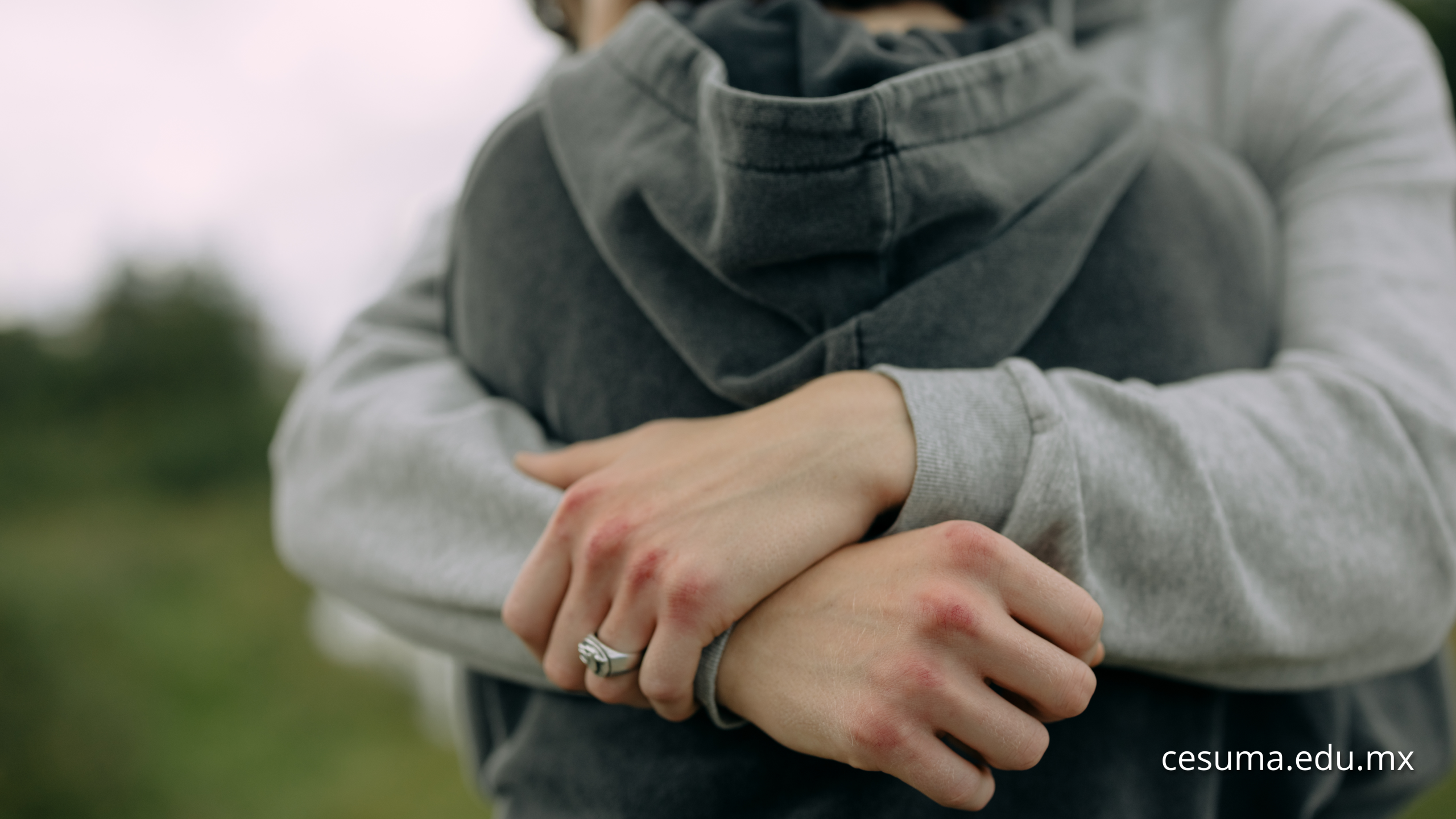 ¿Cómo influyen los abrazos en el desarrollo?